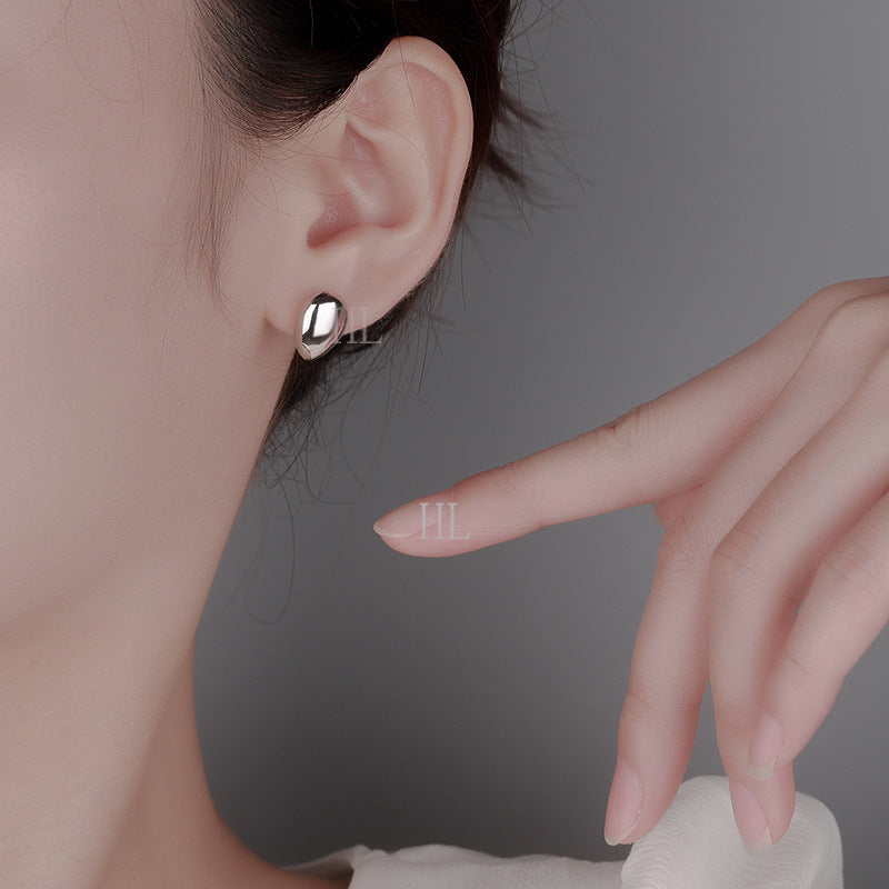 Small silver bean luxury stud earrings