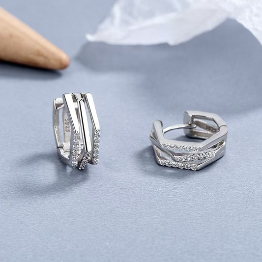 Geometric three-ring stud earrings